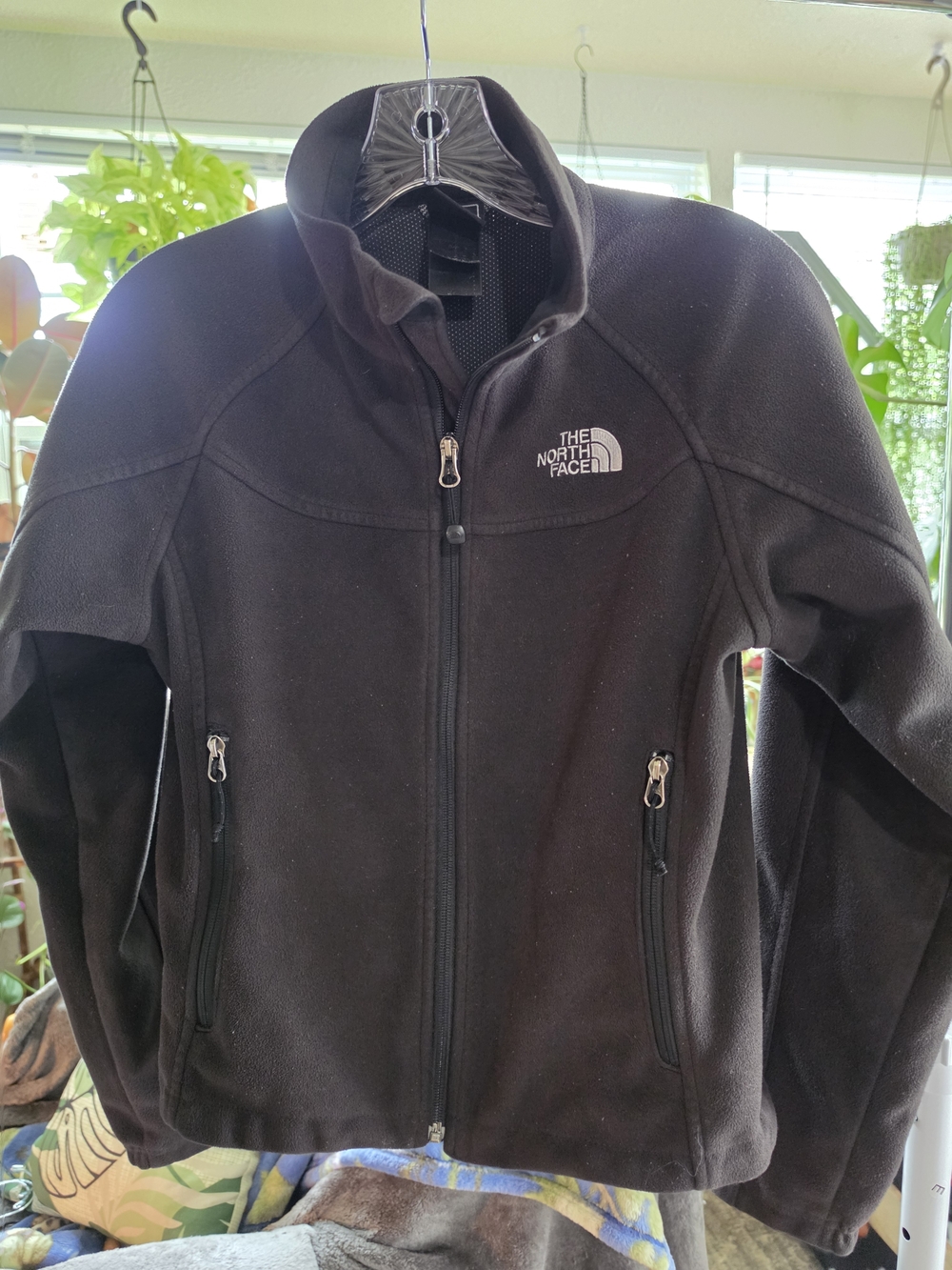 The North Face Womens Windwall Black Fleece Jacket